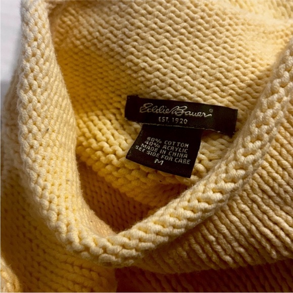 Eddie Bauer Yellow Women's Sweater - Medium Knit - Picture 7 of 9